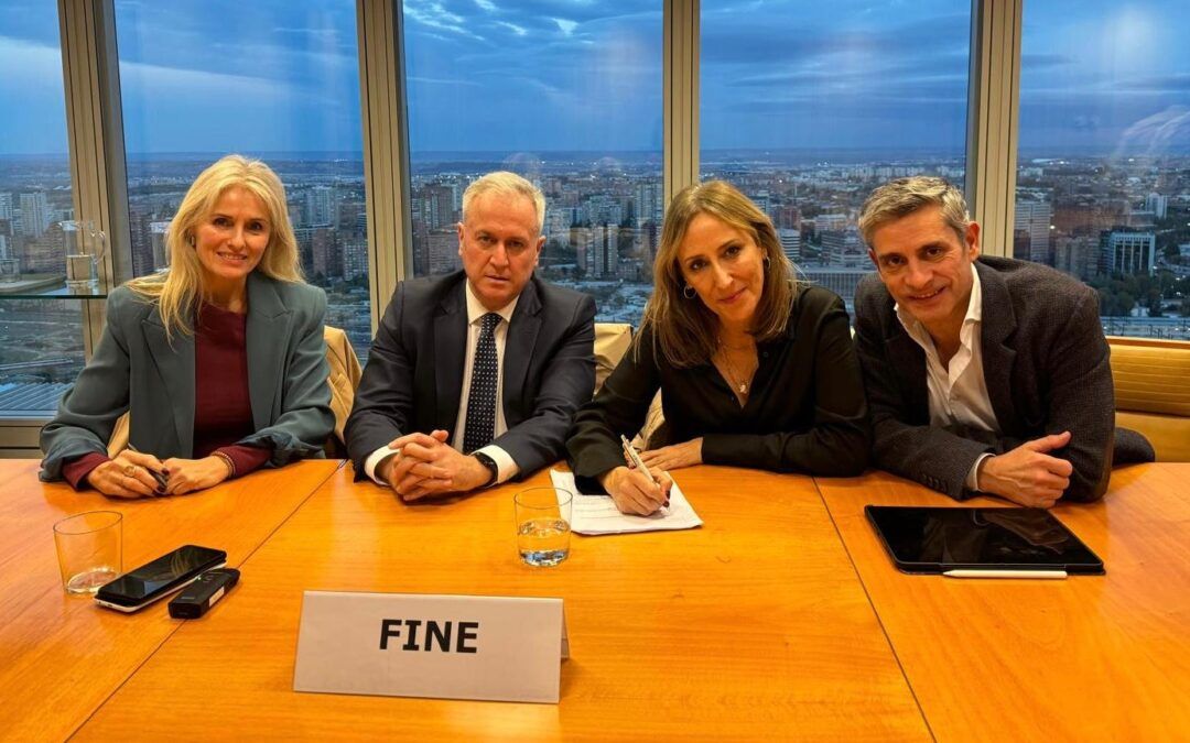 FINE CONSOLIDA SU LIDERAZGO SINDICAL CON LA FIRMA DE TRES CONVENIOS CON LOGROS HISTÓRICOS PARA LAS PLANTILLAS